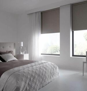 Рулонные шторы с Алисой